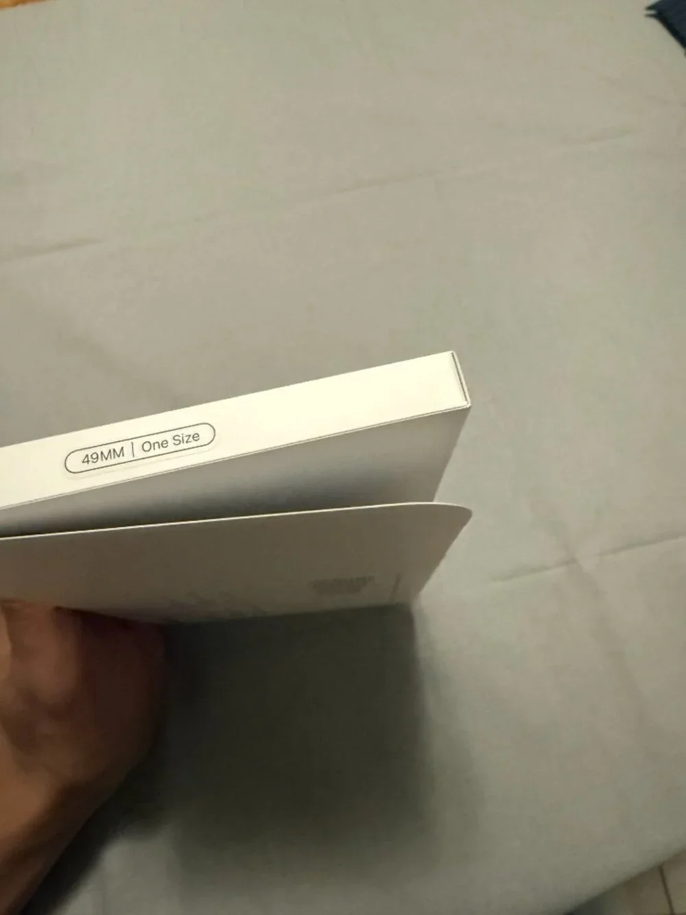 Apple Watch Ultra 2 49mm GPS+Cellular Titanium Box Extras